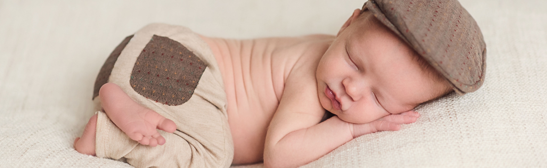 Baby Gray | Erie PA Newborn Photographer
