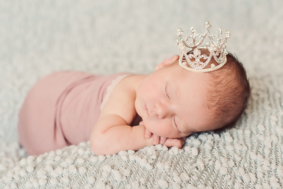 Princess Crown Newborn Photography, Erie PA Newborn Photography